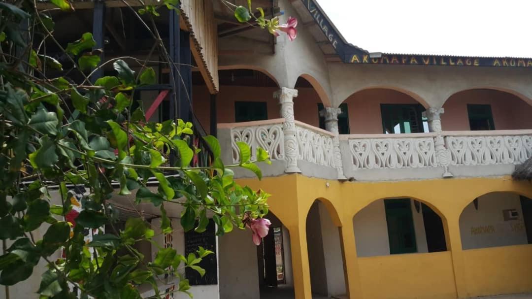 Elmina Akomapa Village מראה חיצוני תמונה